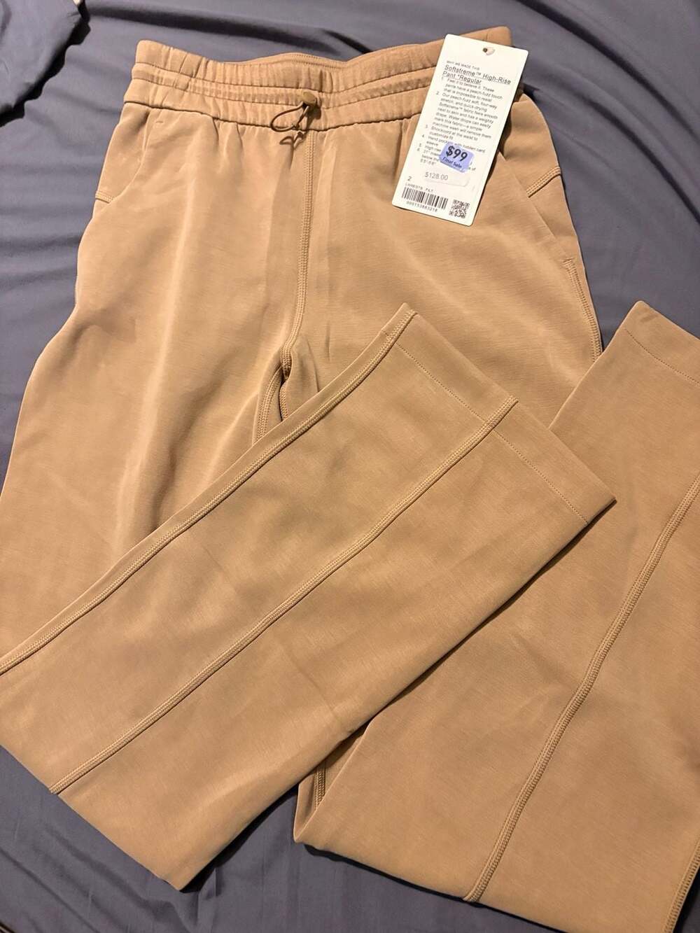 Softstreme High-Rise Straight-Leg Pant *Regular